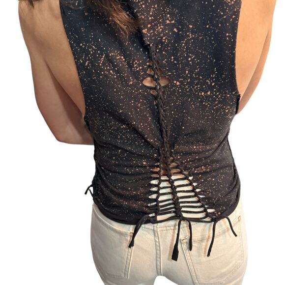 Distressed WoodStock Rainbow 🌈 Tank Top Medium - Picture 2 of 6